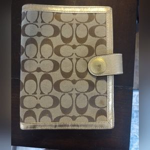 Coach organizer ❤️